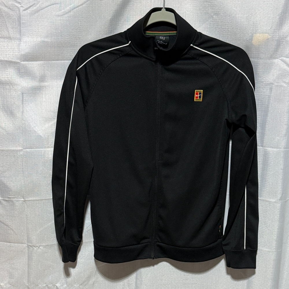 Nike Court Tennis black jacket with white piping